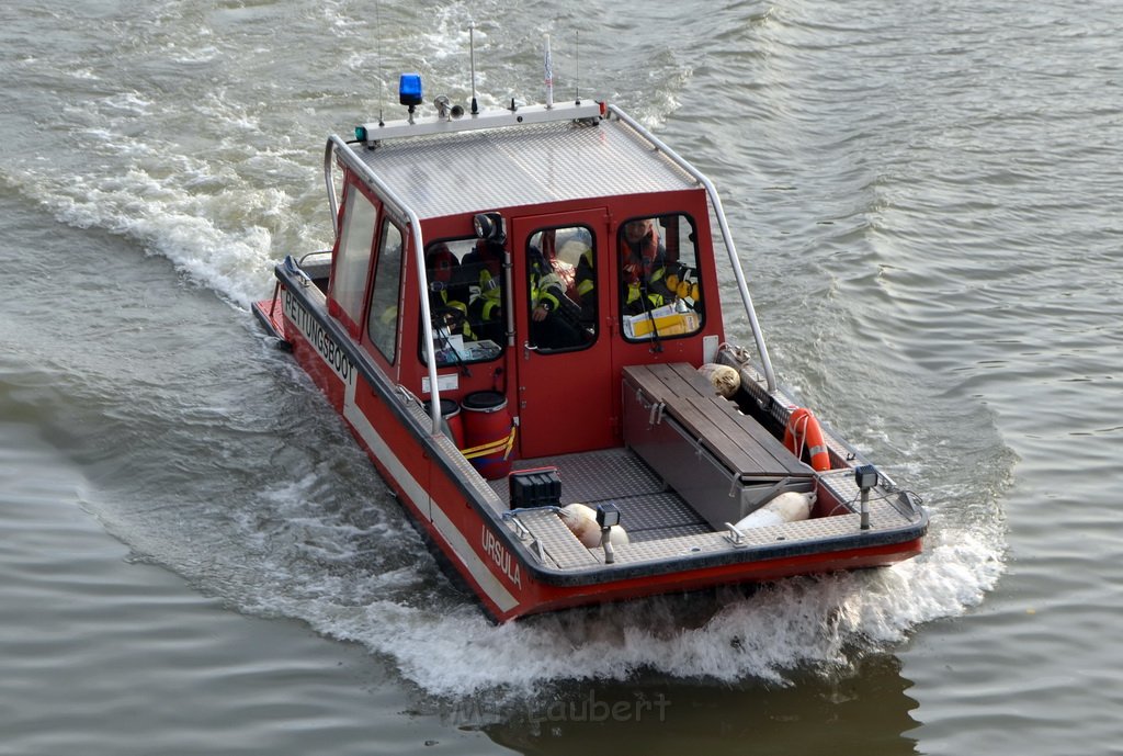 Uebungsfahrt Loeschboot und rettungsboot Koeln Deutz P05.JPG - Miklos Laubert
